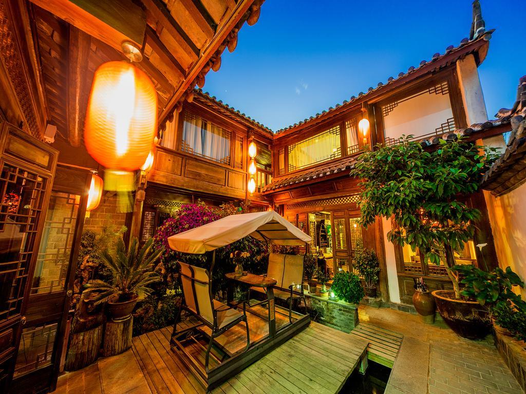 Old Tree Boutique Guesthouse Ліцзян Екстер'єр фото