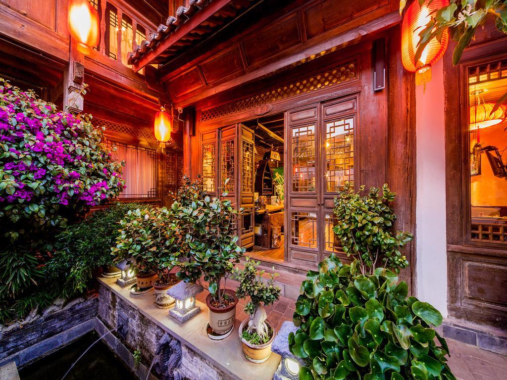 Old Tree Boutique Guesthouse Ліцзян Екстер'єр фото