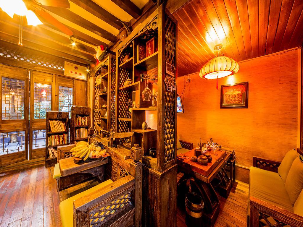 Old Tree Boutique Guesthouse Ліцзян Екстер'єр фото