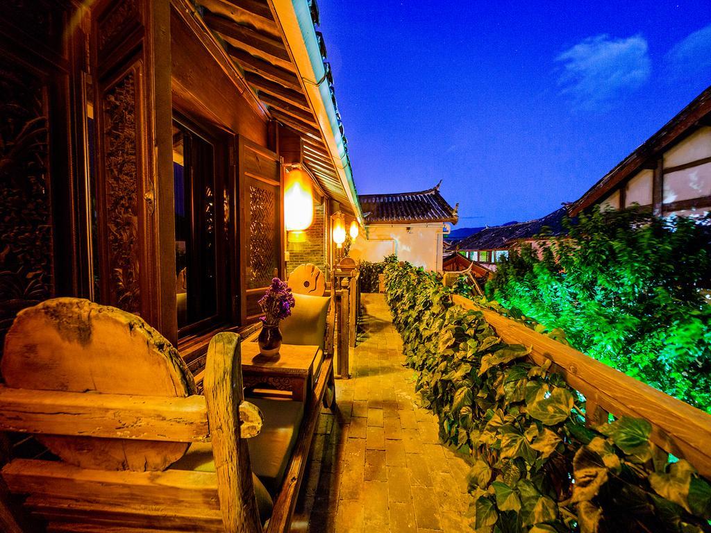 Old Tree Boutique Guesthouse Ліцзян Екстер'єр фото