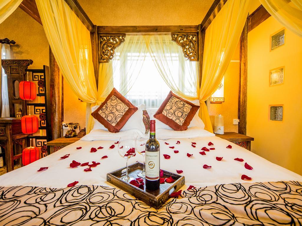 Old Tree Boutique Guesthouse Ліцзян Екстер'єр фото