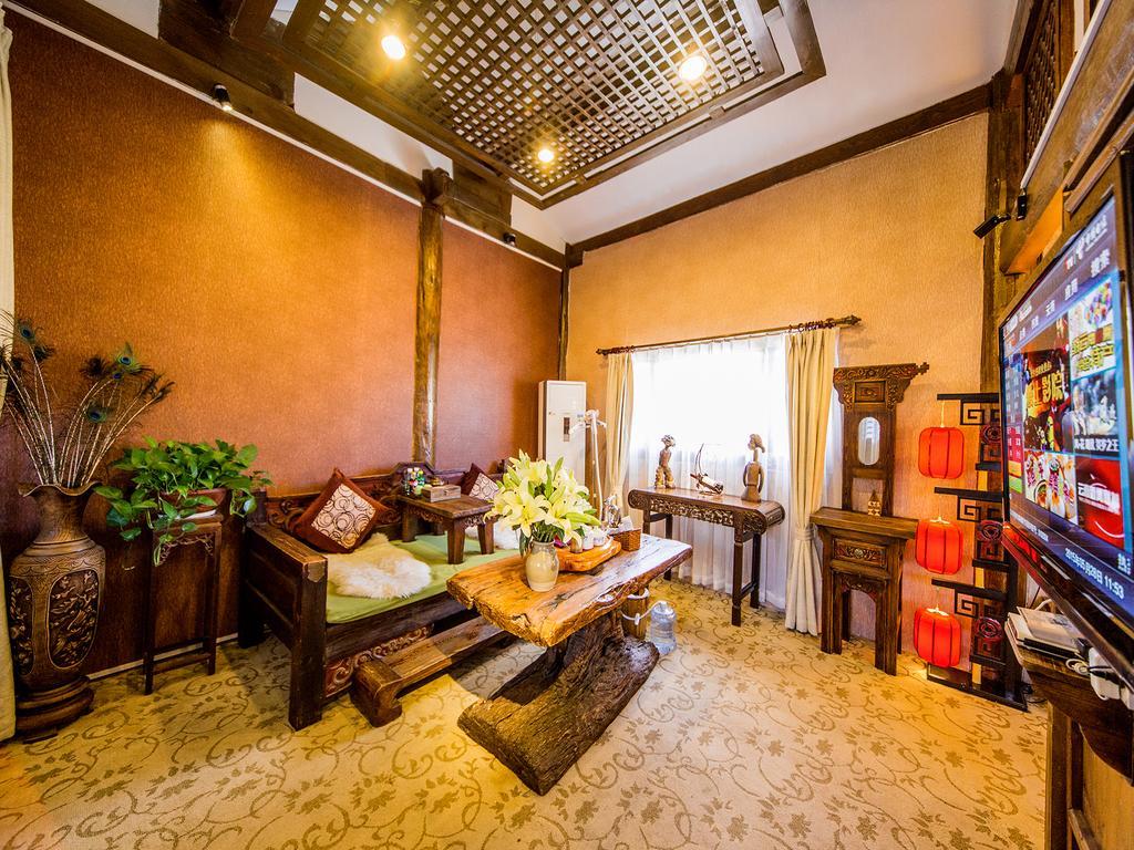Old Tree Boutique Guesthouse Ліцзян Екстер'єр фото