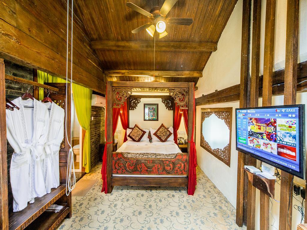 Old Tree Boutique Guesthouse Ліцзян Екстер'єр фото