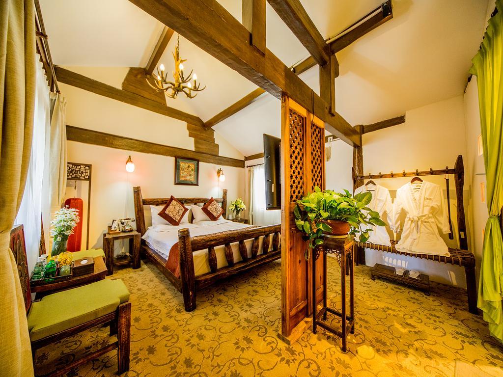 Old Tree Boutique Guesthouse Ліцзян Екстер'єр фото